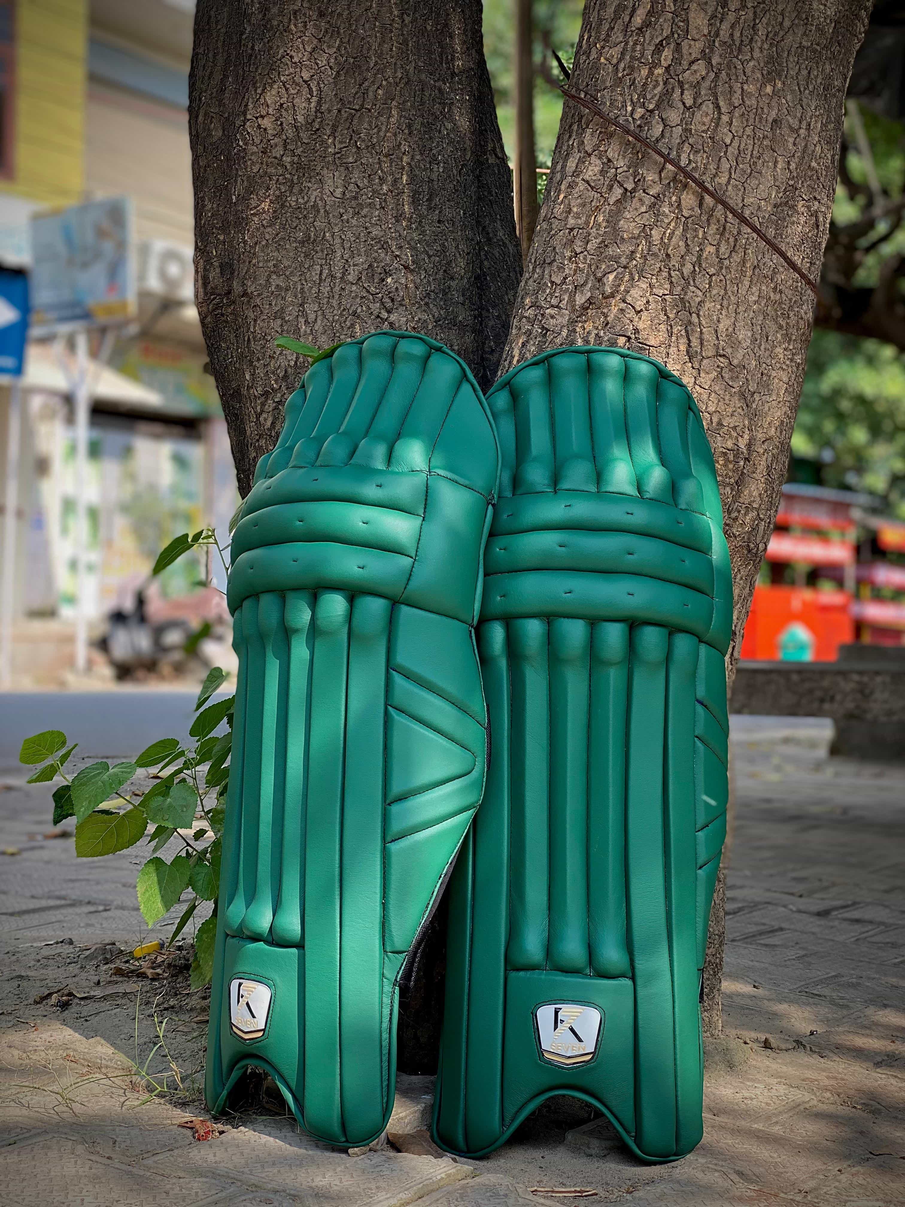 R7 TEST PRO GREEN BATTING PAD